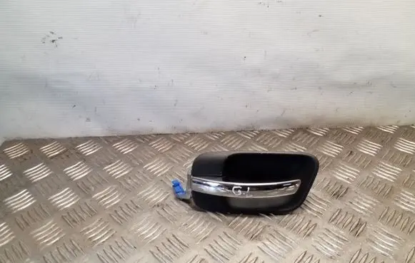 Chrysler 300 - 300C Rear door interior handle 1070391AB