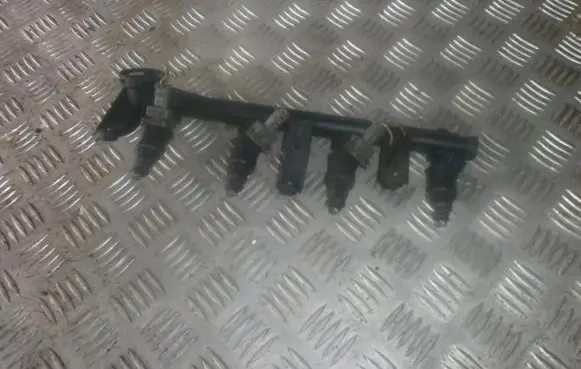 Renault Scenic I Fuel main line pipe 866313