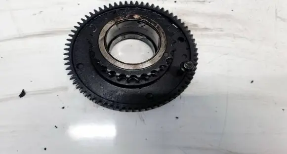 Subaru Legacy Crankshaft pulley 