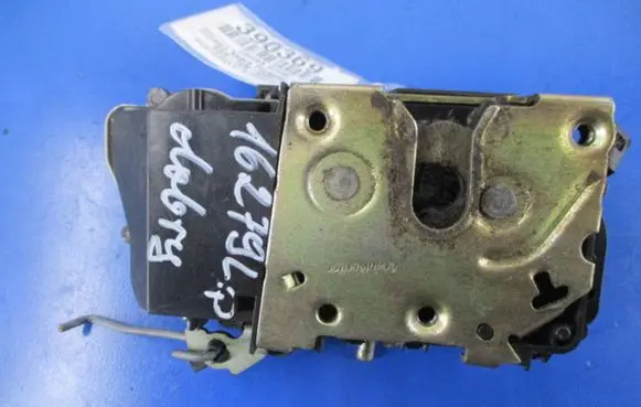 Citroen Xsara Picasso Front door lock
