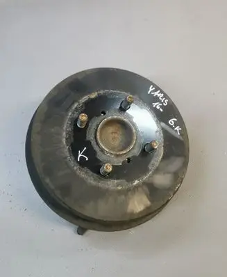 Toyota Yaris Drum brake (rear) 895440D010