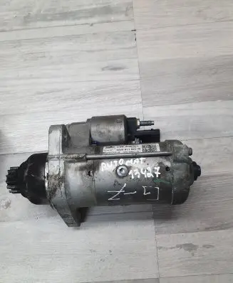 Volkswagen Golf VII Starter motor 0AM911023M