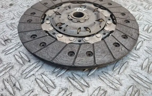 Audi TT Mk1 Clutch pressure plate 06A141031QX 302417409
