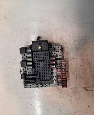 Volvo S60 Fuse box set 9441582