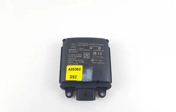 Ford Kuga III Blind spot module LJ6T14D453BA A2C77202401