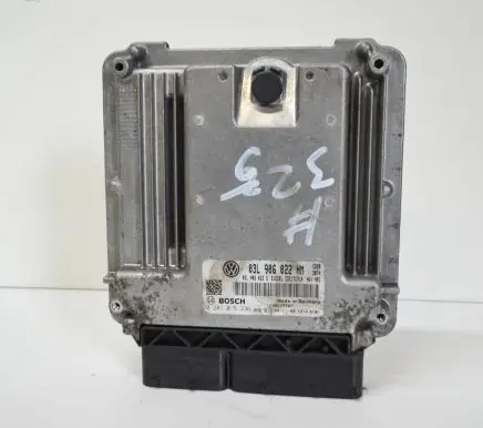 Volkswagen Tiguan Engine control unit/module 03L906022HM