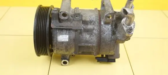 Peugeot 308 Air conditioning (A/C) compressor (pump) 768623 5FV