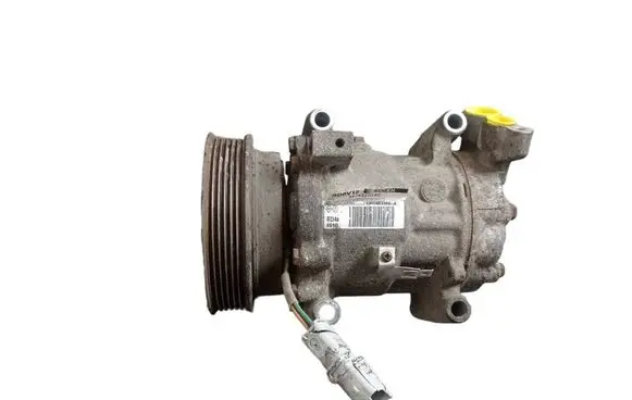 Renault Clio III Air conditioning (A/C) compressor (pump) SD6V12 8200953359A