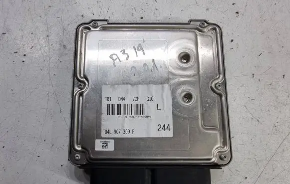 Audi A3 S3 8V Engine control unit/module 04L907309P 0281031483