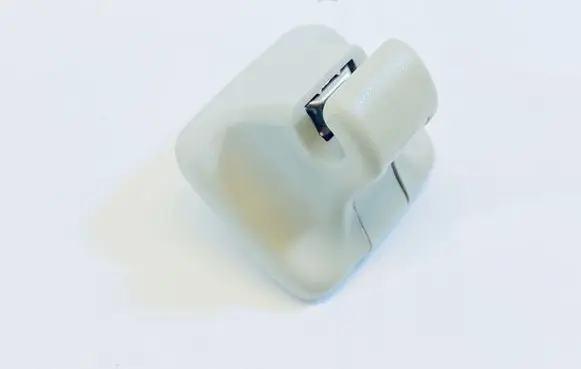 Sun visor clip/hook/bracket