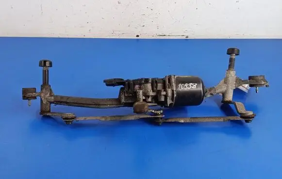 Front wiper linkage and motor