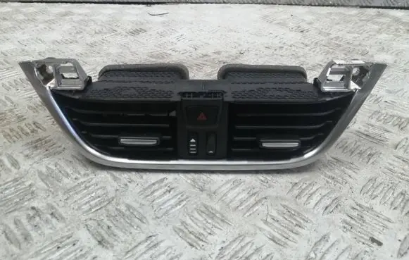 Ford Fiesta Dash center air vent grill H1BBA014L09AAS