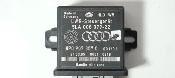 Audi A6 S6 C6 4F Light module LCM 5LA00837922 8P0907357C