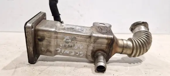 Renault Scenic II - Grand scenic II EGR valve cooler 8200467059