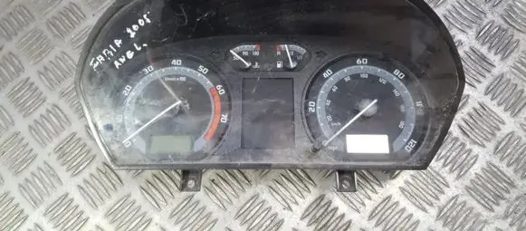Skoda Fabia Mk1 (6Y) Speedometer (instrument cluster) 6Y0920981M 88311298