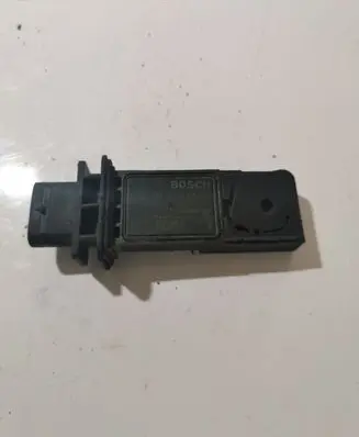 BMW 5 F10 F11 Mass air flow meter 7566990