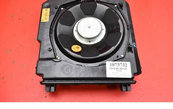 BMW 7 F01 F02 F03 F04 Subwoofer speaker 9241118