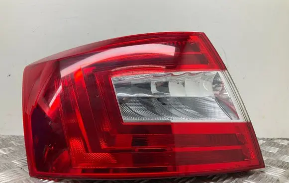 Skoda Octavia Mk3 (5E) Rear/tail lights