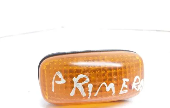 Nissan Primera Front fender indicator light 236523 261602F000