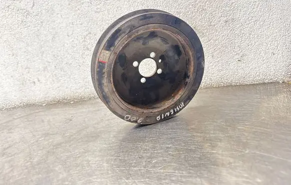 Opel Insignia A Crankshaft pulley 55563401 7082008 164357