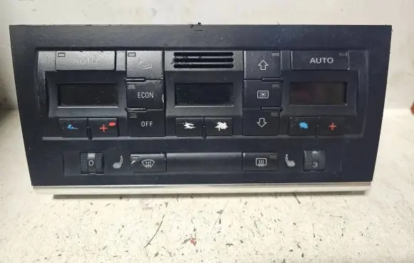 Audi A4 S4 B6 8E 8H Climate control unit 8E0820043J 0657335