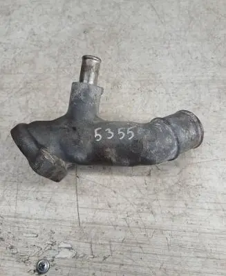 Toyota Avensis Verso Engine coolant pipe/hose
