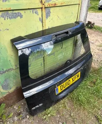 Jeep Patriot Tailgate/trunk/boot lid 