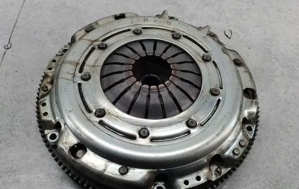 Volkswagen Touran I Dual mass flywheel 