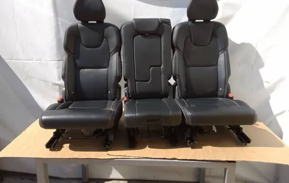 Seat set