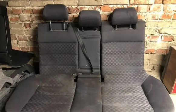 Audi A6 S6 C5 4B Second row seats 