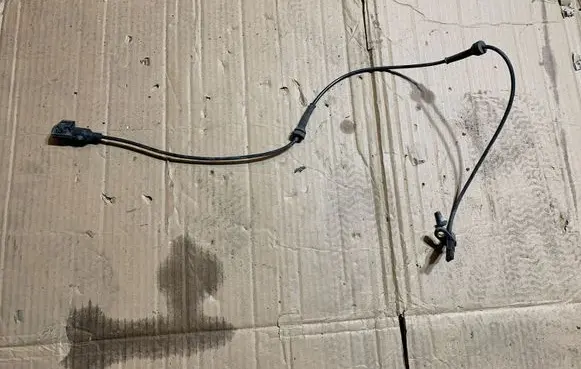 Land Rover Range Rover Velar ABS wheel speed sensor L560