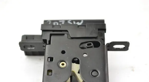 Peugeot 207 Tailgate window lock/catch/latch 9664379380