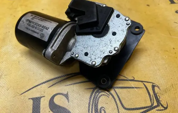 Mercedes-Benz G W461 W463 1st Gen Wiper motor A4639064300