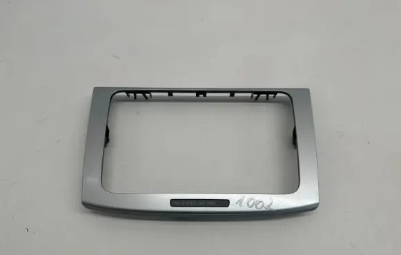 Volkswagen PASSAT B6 Radio/GPS head unit trim 3C0858069AE