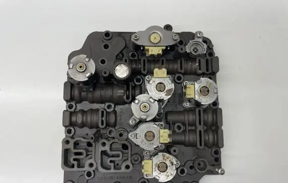 Volkswagen PASSAT B6 Gearbox control unit/module G46D0102 G289C1251