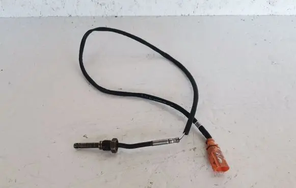 Volkswagen Polo V 6R Exhaust gas temperature sensor 03L906088CH