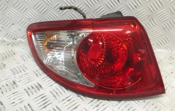 Hyundai Santa Fe Rear/tail lights 924012B000