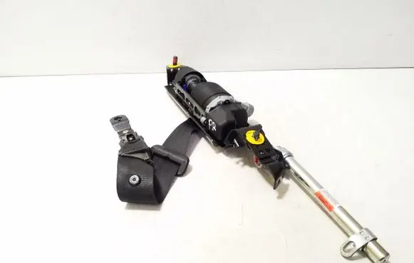 Volvo XC60 Front seatbelt