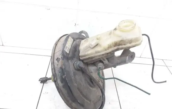 Renault Megane II Brake booster 8200157453 32067111