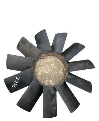 BMW 5 E39 Fan impeller 11521712058