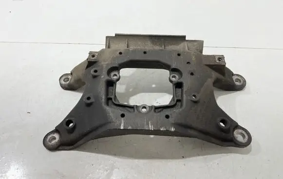 Audi A4 S4 B8 8K Engine mounting bracket 8K0399263K