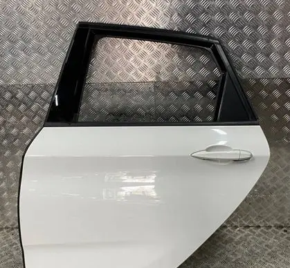 BMW 2 F45 Rear door BMW2 MRSU6725161