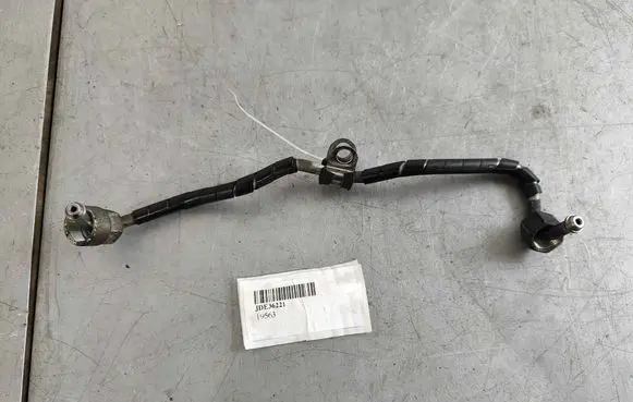 Jaguar XF X250 Fuel injector supply line/pipe JDE36221 JDE10758