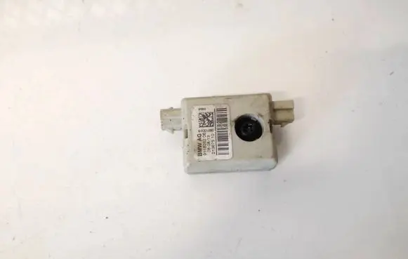 BMW 5 GT F07 Antenna control unit 911826206 21367510