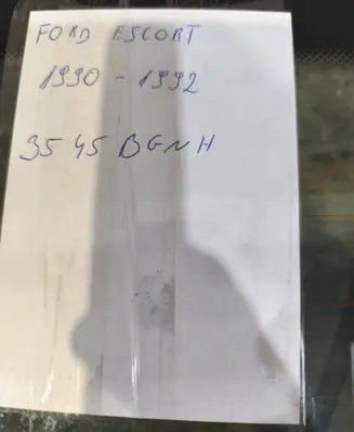 Ford Escort Rear windscreen/windshield window 3545BGNH