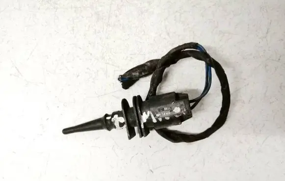 BMW 7 E65 E66 Exhaust gas temperature sensor 17185551 1718555-1