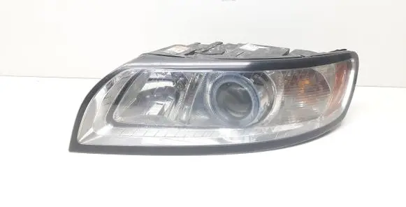Volvo V50 Headlight/headlamp 30763037 0301237271