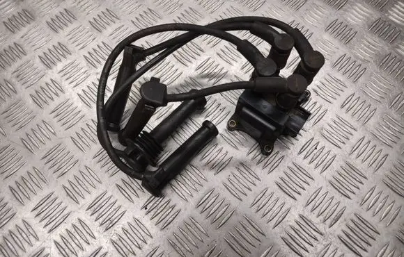 Ford Focus High voltage ignition coil 880049 EBL09