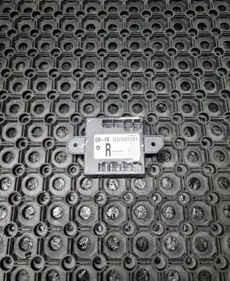 Chrysler Grand Voyager V Door control unit/module 05026862AC 2840400804300 BP4276000411