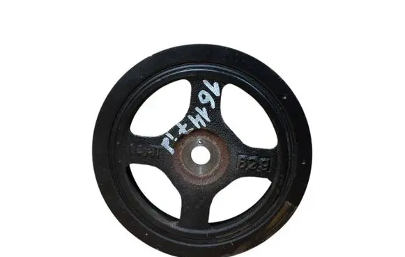 Toyota Yaris Crankshaft pulley 1347047070